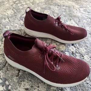 Skechers GOGOLF GOGAmax SPIKELESS golf shoe ultra flight BURGUNDY MAROON GLITTER